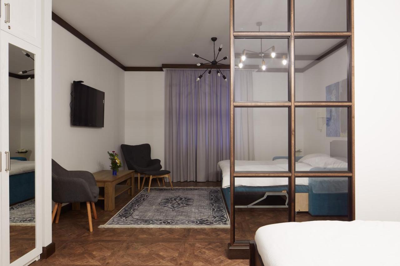 Old House Apartment Λβιβ Εξωτερικό φωτογραφία