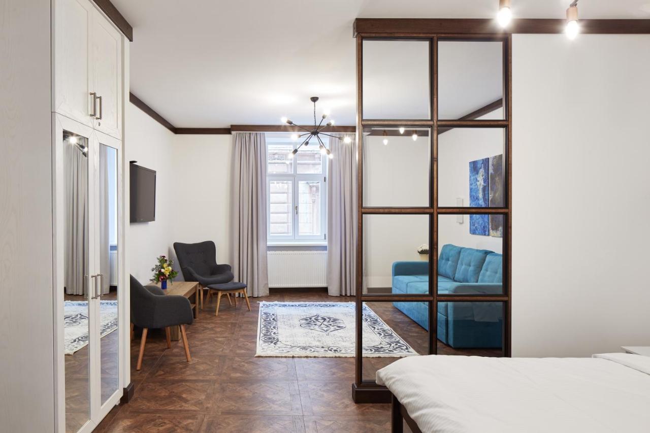 Old House Apartment Λβιβ Εξωτερικό φωτογραφία